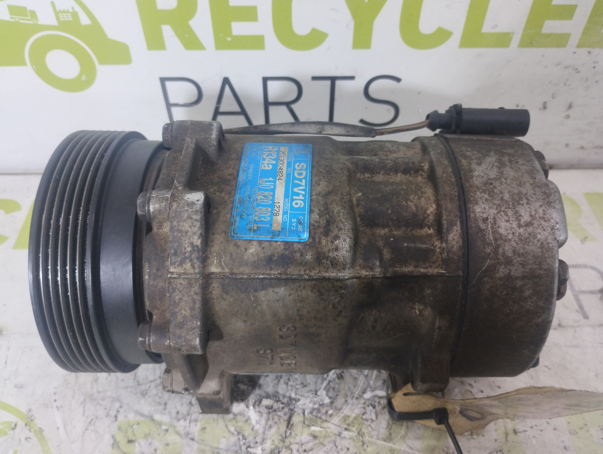 Compresor De A/a Vw Bora 1.8 (05913484)