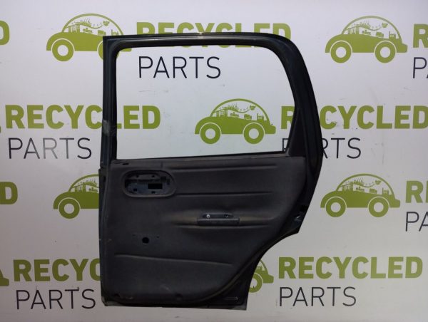 Puerta Trasera Derecha Chevrolet Corsa (05404956) Lp