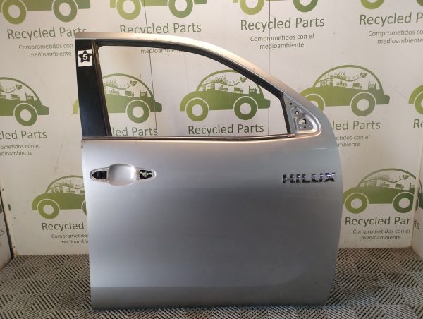 Puerta Delantera Derecha Toyota Hilux Ln (05502361)