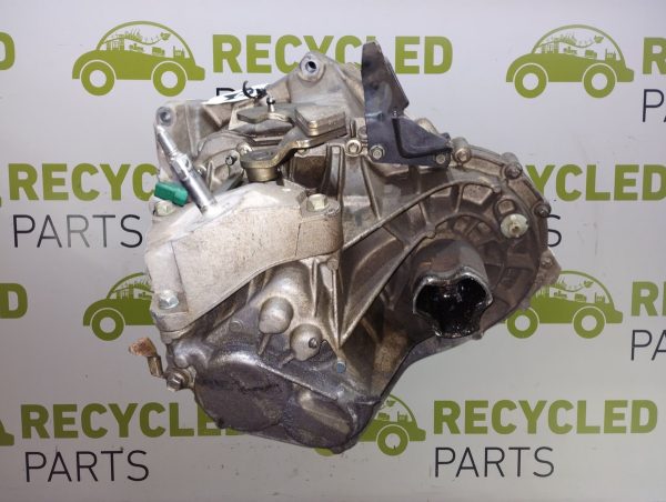 Caja De Velocidades Nissan Tiida 1.8 16v (05373566)