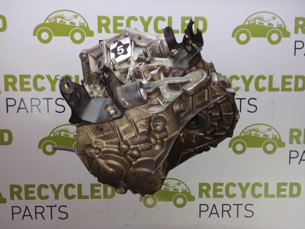 Caja De Velocidades Toyota Etios 1.5 16v (04398241) Detalle