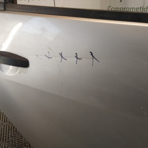 Puerta Trasera Derecha Renault Duster (06083393)
