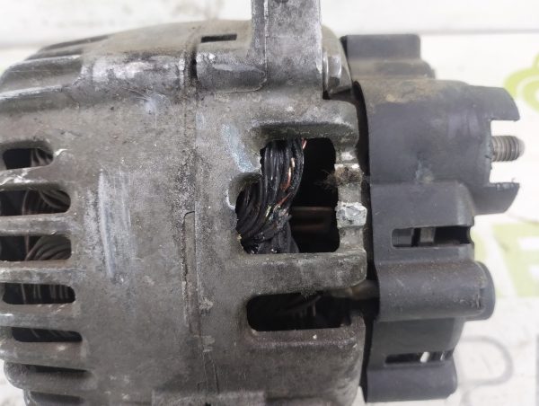 Alternador Renault Megane 2 2.0 16v (05802573)