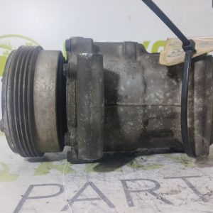 Compresor De A/a Renault Clio 1.2 (05948489)