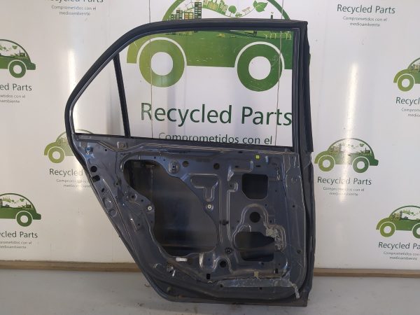 Puerta Trasera Izquierda Mitsubishi Lancer 7ma (03462939) Lp