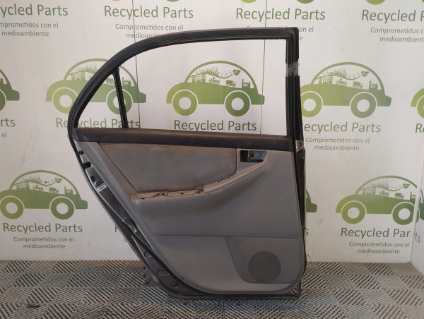 Puerta Trasera Izquierda Toyota Corolla G9 (05678643)