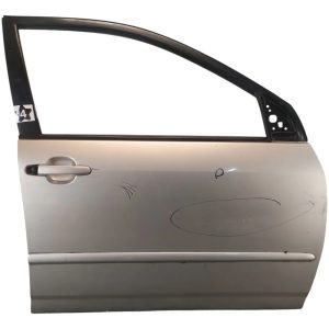 Puerta Delantera Derecha Toyota Corolla G9 (05004804)