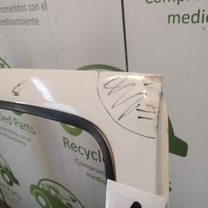 Puerta Trasera Derecha Renault Clio Mio (05683409)