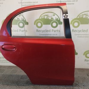 Puerta Trasera Derecha Toyota Etios 5p (05911826)