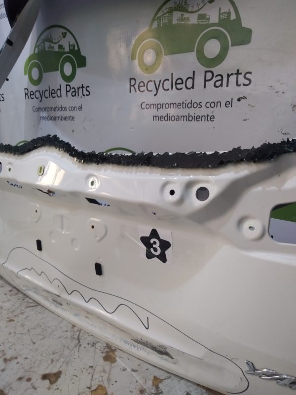 Porton Trasero Toyota Yaris Ln (04788312) Lp