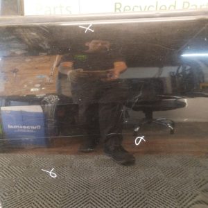 Puerta Trasera Izquierda Nissan Tiida 5p (05700255)