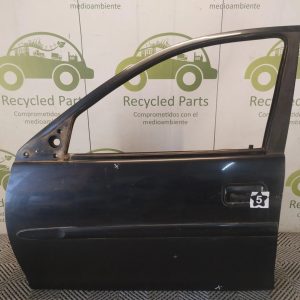 Puerta Delantera Izquierda Chevrolet Corsa (06161089)