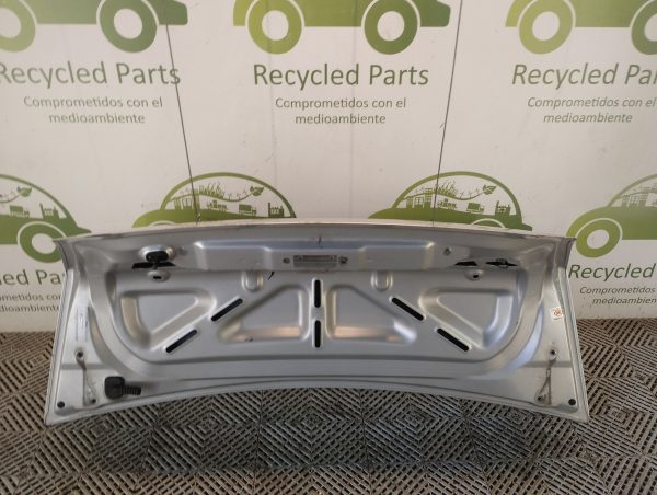 Tapa De Baul Ford Fiesta Max (05562070)