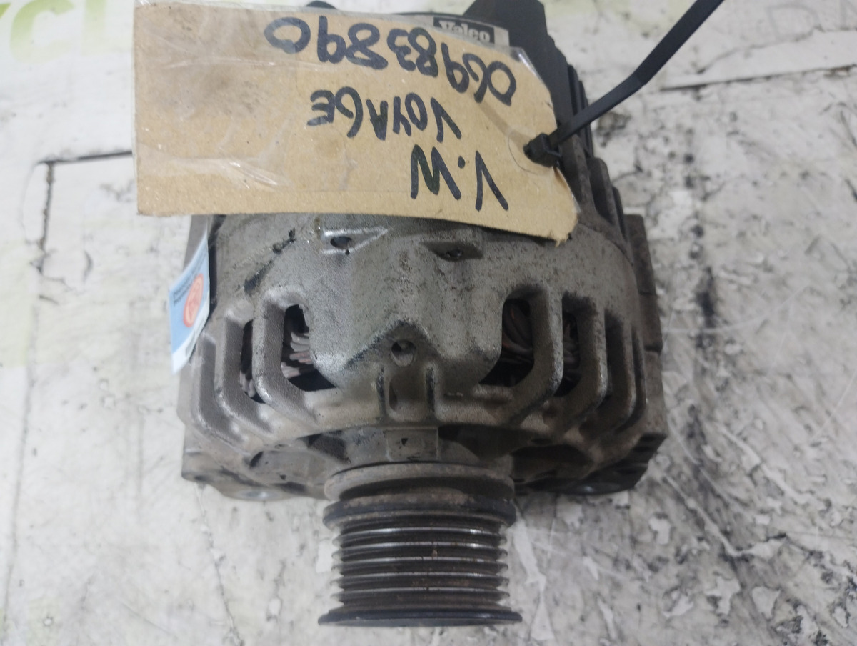 Alternador Vw Voyage 1.6 (06983890)