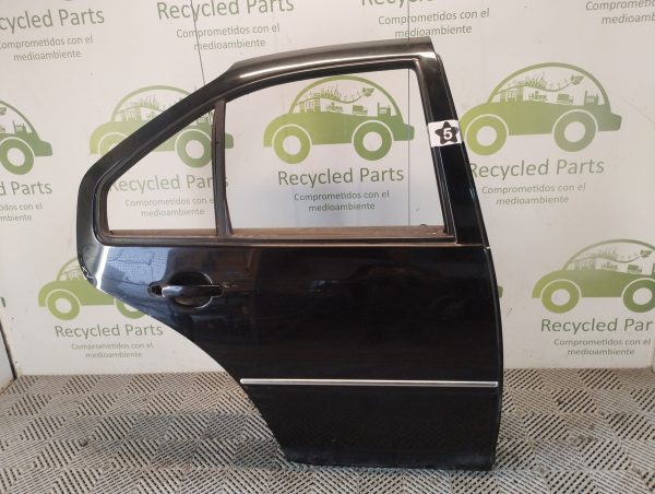 Puerta Trasera Derecha Vw Bora (05781104)
