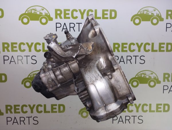 Caja De Velocidades Chevrolet Classic 1.4 8v (05095142)