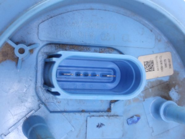 Bomba De Nafta Audi A3 1.8 (05565728)