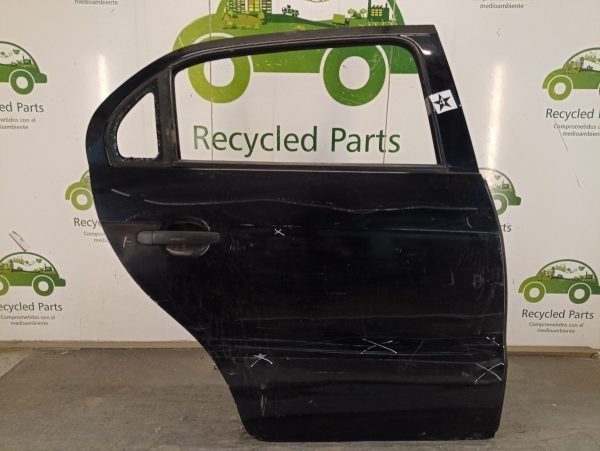Puerta Trasera Derecha Vw Voyage (03358460)