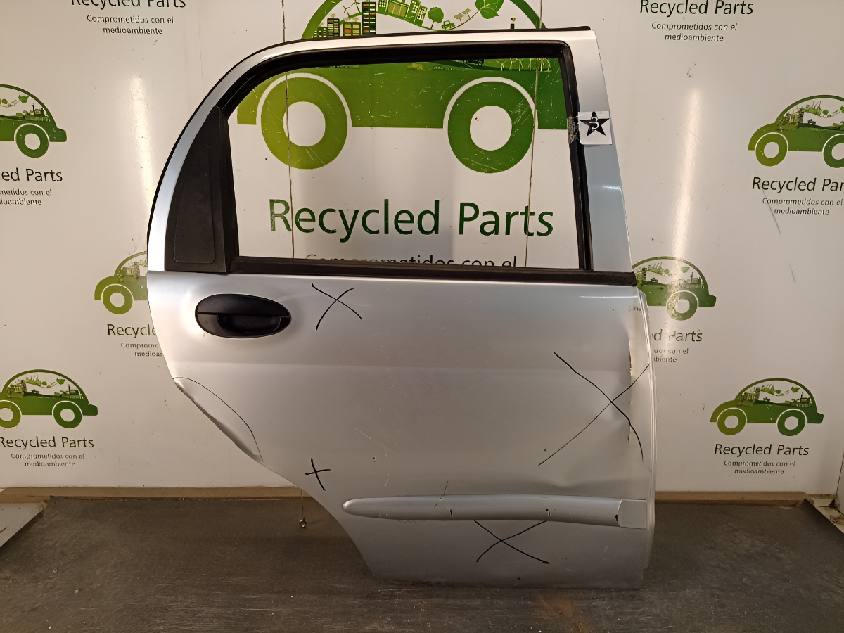 Puerta Trasera Derecha Chery Qq Lv (03950961)