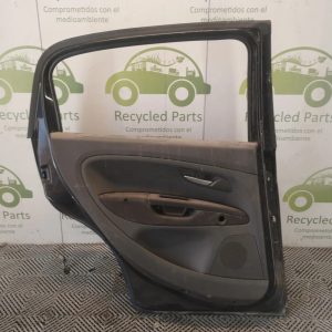 Puerta Trasera Izquierda Fiat Punto (06092924)