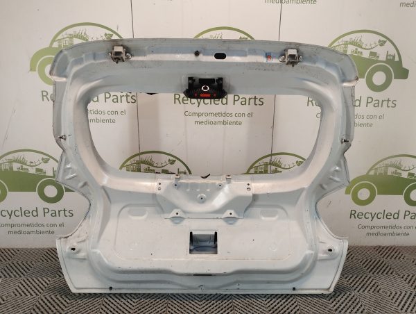 Porton Trasero Renault Kwid (04580503)