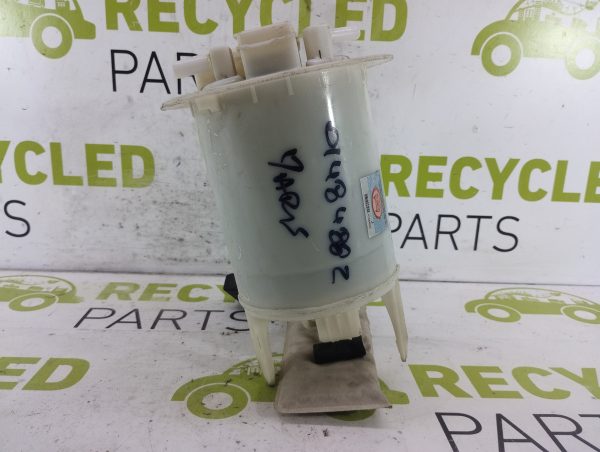 Bomba De Nafta Toyota Etios 1.5 (01484882)