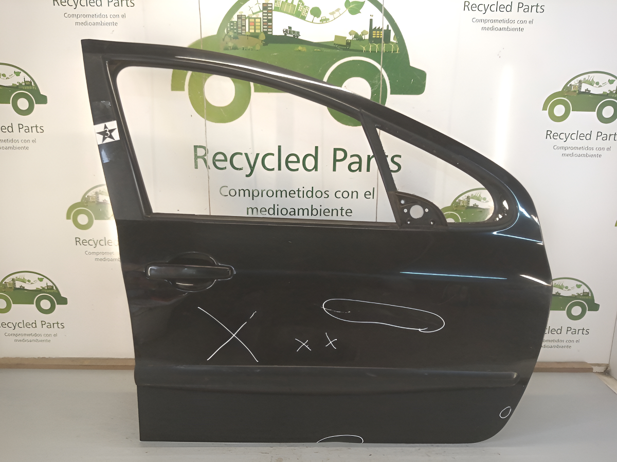 Puerta Delantera Derecha Peugeot 307 (03892317)