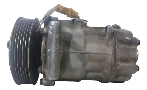 Compresor De A/a Peugeot 206 1.4 (02799369)