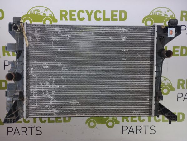 Radiador De Agua Chevrolet Onix 1.4 (05585842)