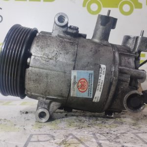 Compresor De A/a Vw Vento 2.0 Tsi (06328659)
