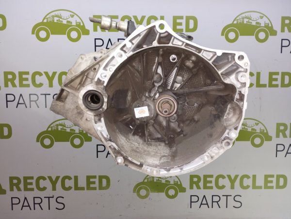 Caja De Velocidades Nissan Tiida 1.8 16v (05103704)