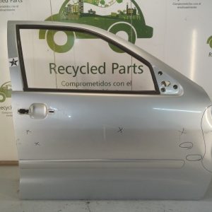 Puerta Delantera Derecha Vw Polo (03983936)