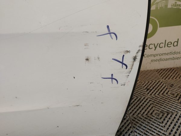 Puerta Delantera Derecha Peugeot 308 (05465393)