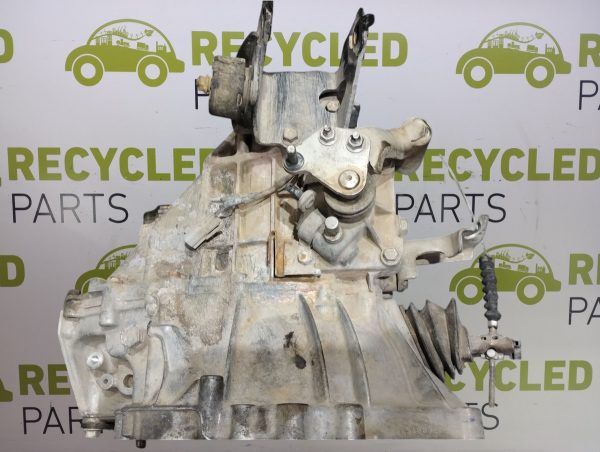 Caja De Velocidades Toyota Etios 1.5 (06530183)