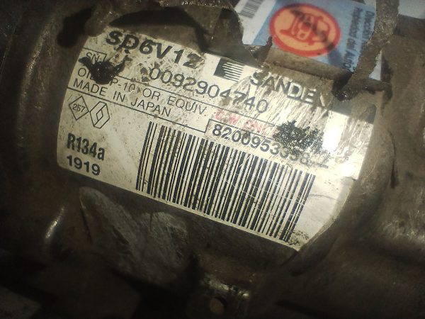 Compresor De A/a Renault Kangoo 1.6 (05926153)