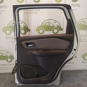 Puerta Trasera Derecha Chevrolet Spin (06028554)