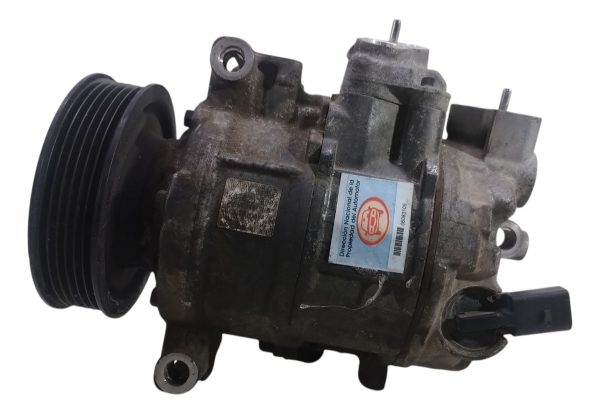 Compresor De A/a Vw Vento 2.0 (06083105)
