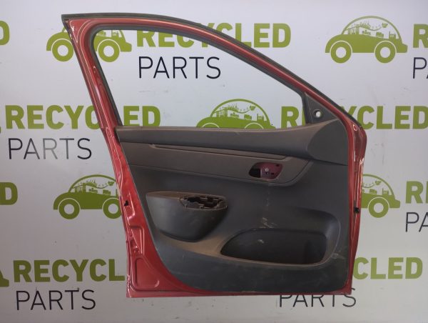 Puerta Delantera Izquierda Renault Kwid (05770133)