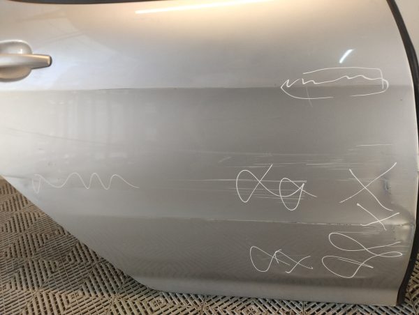 Puerta Trasera Derecha Peugeot 308 (06015445)