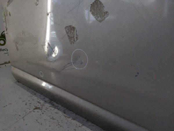 Puerta Delantera Derecha Nissan Tiida (02929788)
