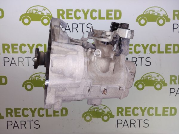 Caja De Velocidades Vw Suran 1.6 16v (05564371)
