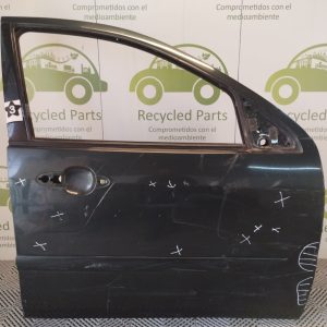 Puerta Delantera Derecha Ford Focus 1 (03108547)