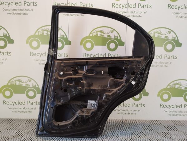 Puerta Trasera Derecha Chevrolet Aveo (04705833) Lp