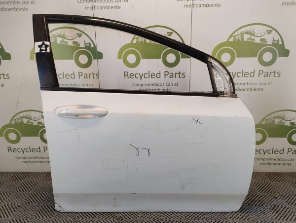 Puerta Delantera Derecha Honda City (04898845)