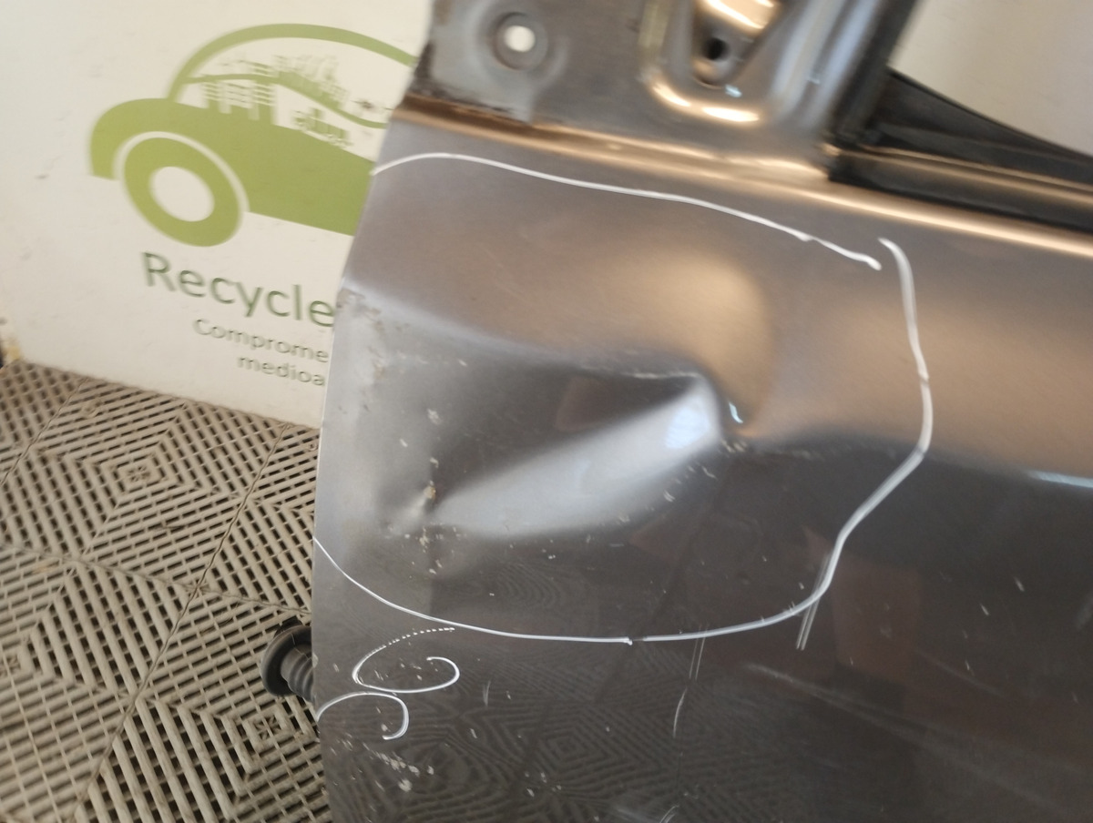 Puerta Delantera Izquierda Toyota Etios (05938177)