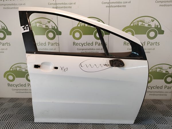 Puerta Delantera Derecha Peugeot 408 (04872236)