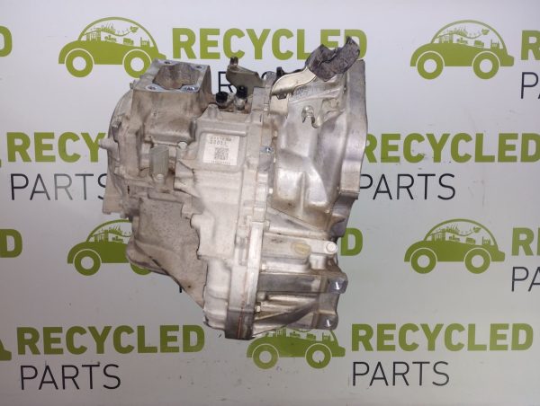 Caja De Velocidades Toyota Etios 1.5 16v (05679974)