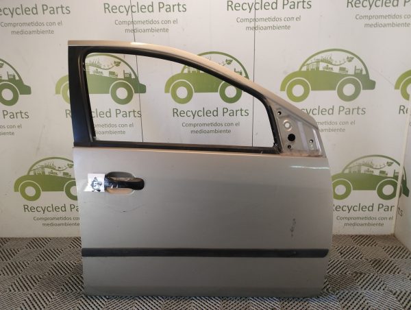 Puerta Delantera Derecha Ford Fiesta Max (05158939)