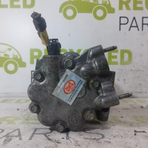 Compresor De A/a Peugeot 2008 1.6 Thp (05607431)