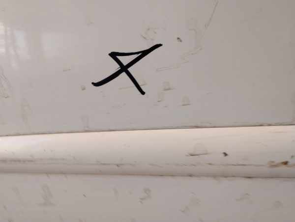 Puerta Trasera Derecha Chevrolet Corsa (05018564)
